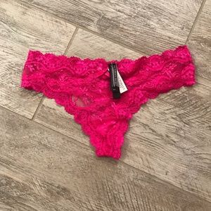 Victoria’s Secret | Lace Thong